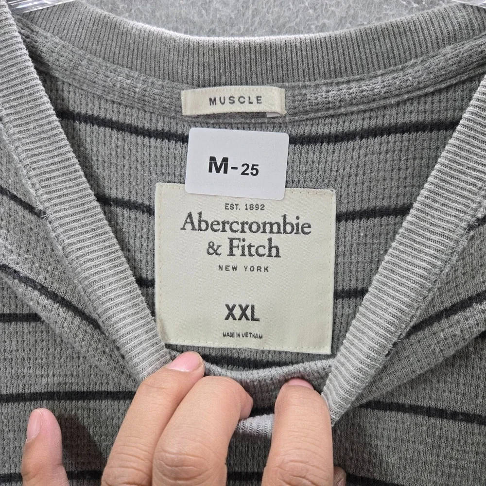 Abercrombie & Fitch Men Sweater 2XL Gray Striped Y2K Muscle Logo Moose Embroider